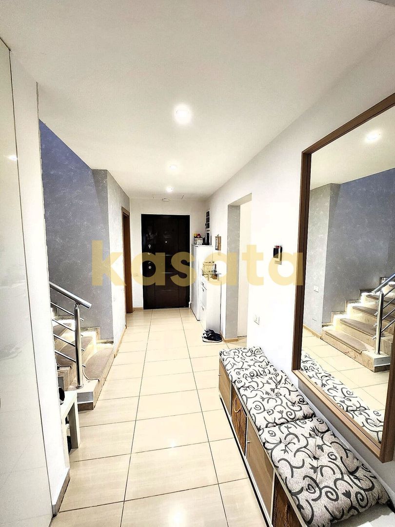 Vila 4 camere I Cosmopolis I 147 mp I curte 65 mp I 4 locuri parcare - Poză 4