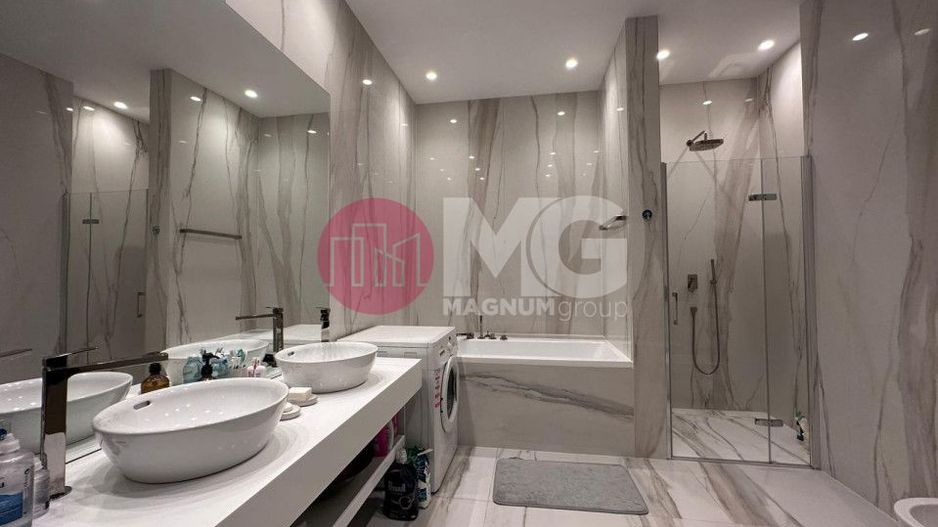 apartament de vanzare -locatie exclusivista- curte proprie- vedere parc - Poză 7