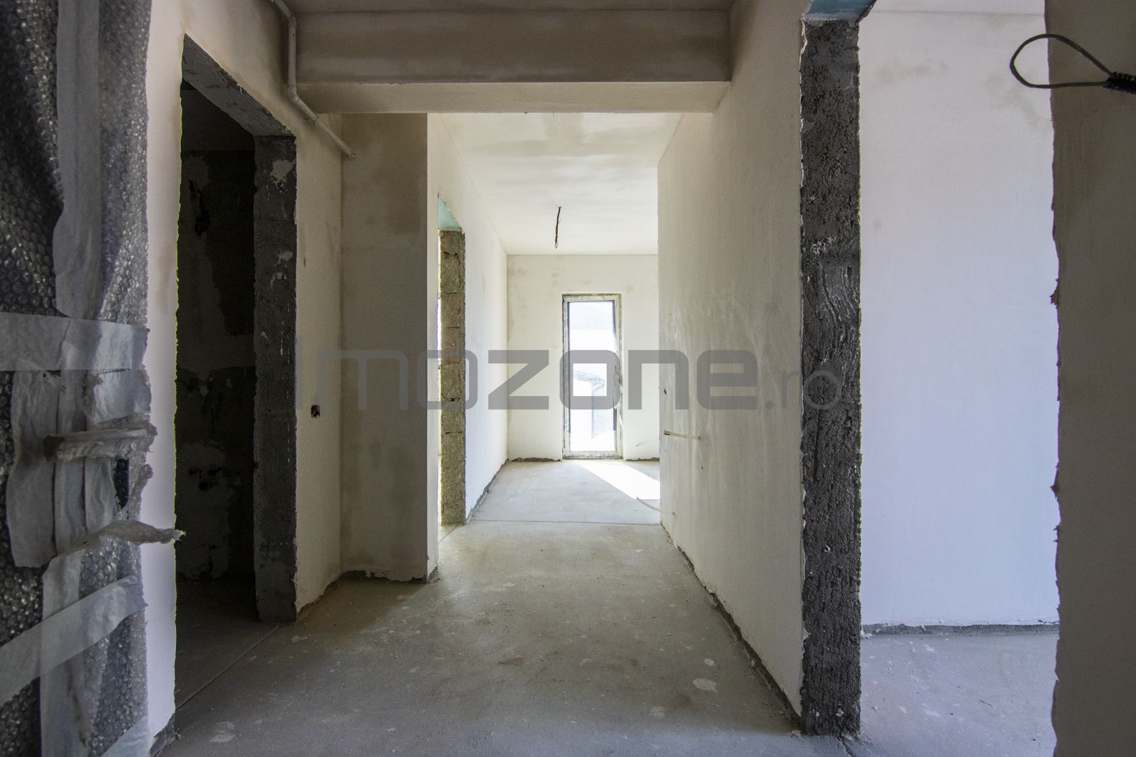 Gorjului, Lidl Moinesti, bloc nou, 2camere, parter inalt, 51mp, centrala proprie - Poză 5