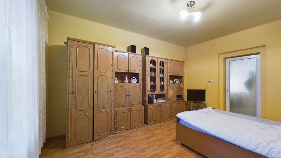 Casă pe un nivel in Pișchia - Poză 11