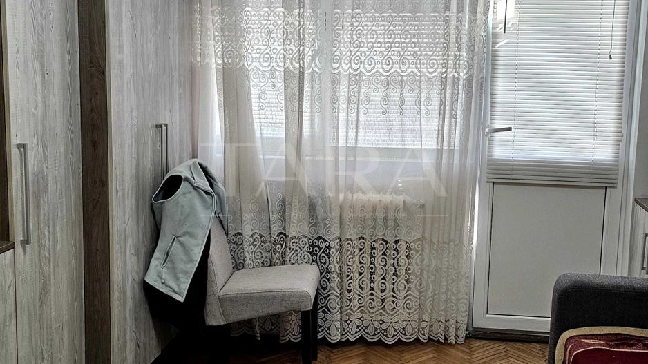 Apartament luminos cu 2 camere și vedere spre oraș. - Poză 3