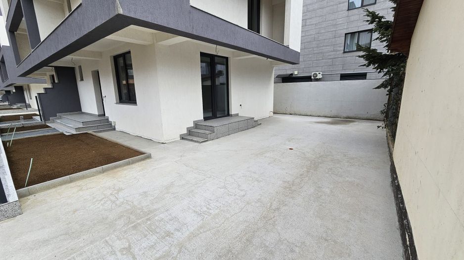 CASA DUPLEX - TOATE UTILITATILE, STRADA ASFALTATA, ACTE GATA, COMIS 0% - Poză 3