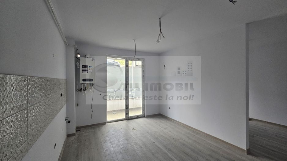 Apartament o camera Pacurari - Alpha Bank - 49mp. - Poză 1