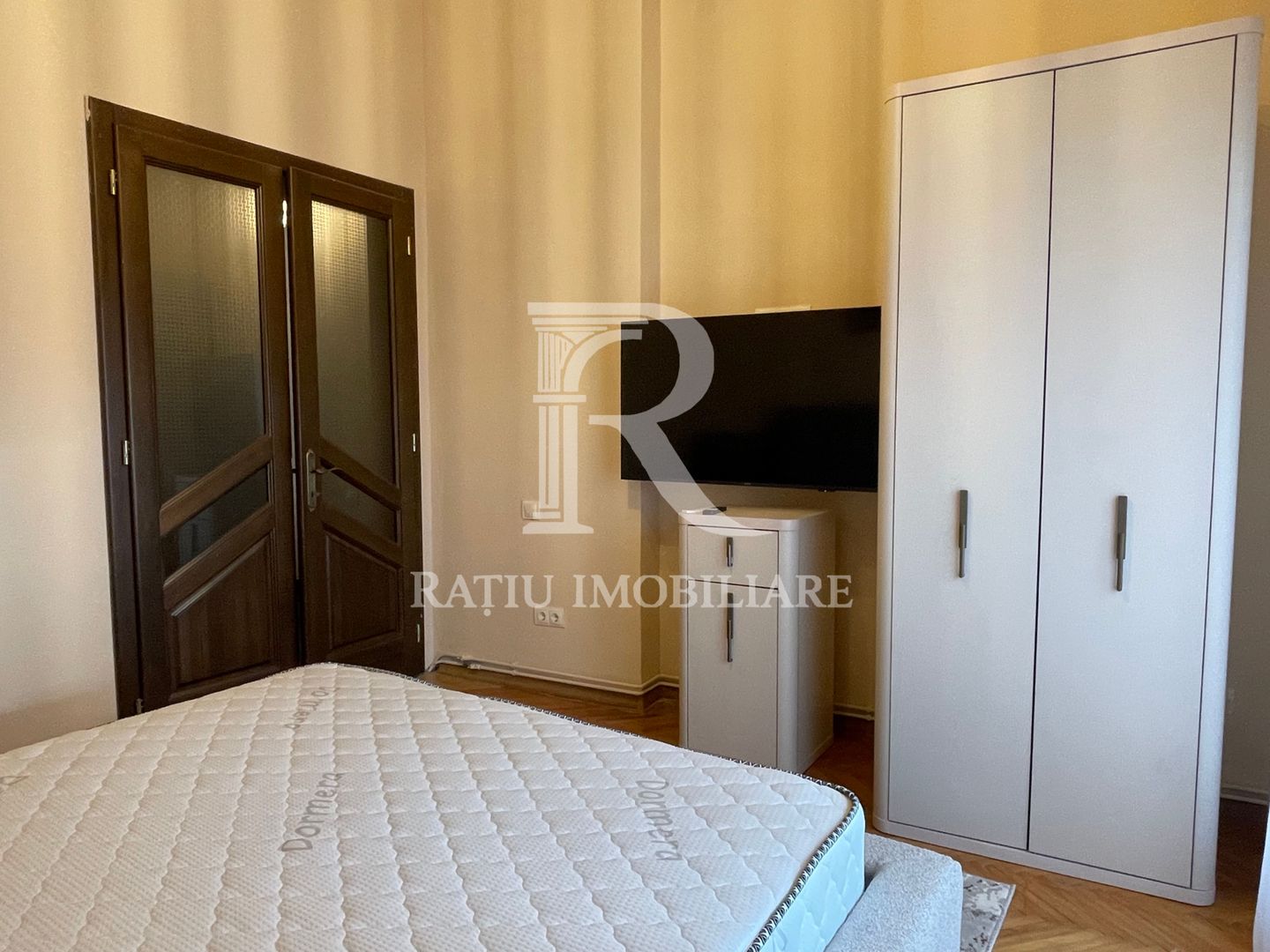 Proprietate Exclusivistă | Apartament la Casă | Ultracentral | Oradea - Poză 12