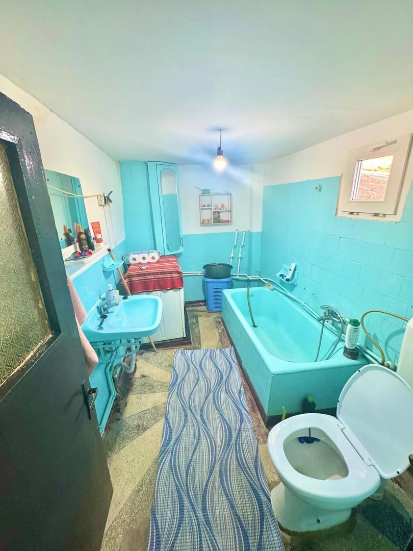 Casa de vanzare - Str Victor babes - Poză 5