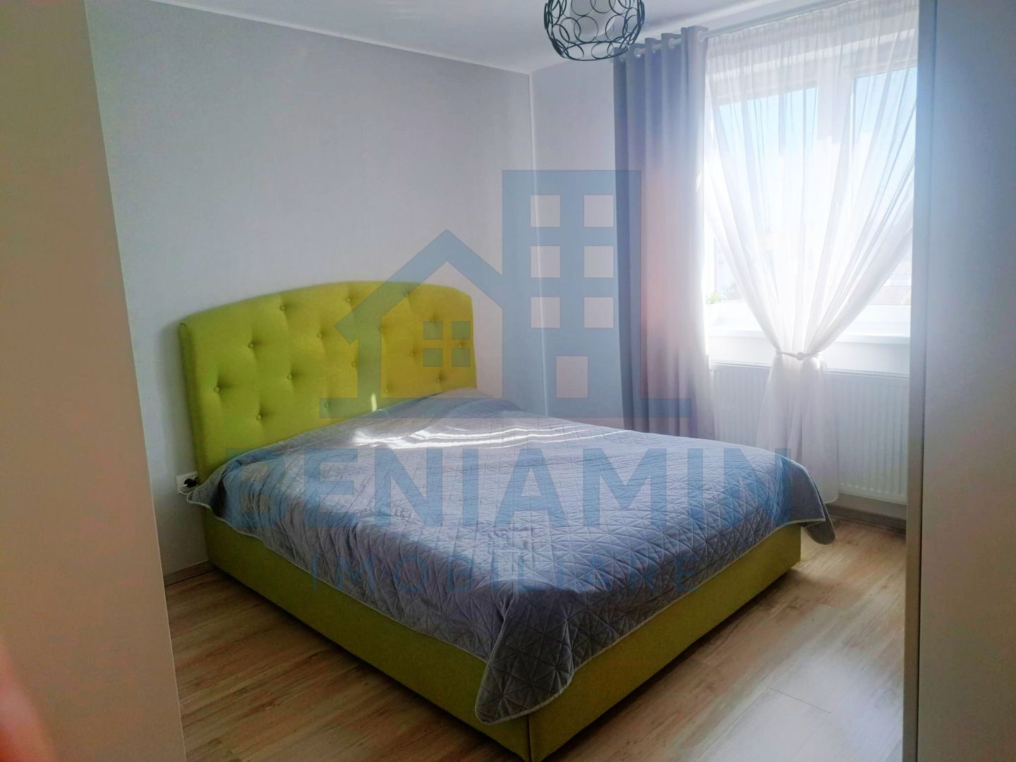 3 Decomandate-71mp-Mobilat-Utilat-Centrala-Lift-Parcare-Tractorul - Poză 4