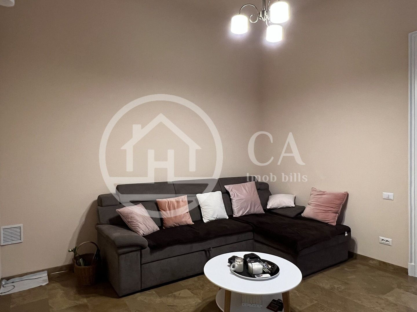 Apartament cu 2 camere de vanzare Ultracentral Oradea - Poză 6