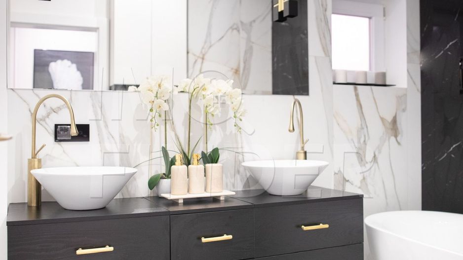 Apartament de LUX cu Gradina 150 mp si Parcare zona Andrei Muresanu - Poză 6