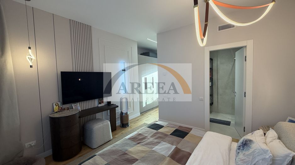 Vila 5 camere complex residential Tunari - Poză 12