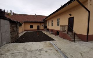 Casa singur in curte-zona Girocului - Poză 12