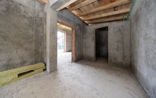 Casă premium la poalele Munților Piatra Craiului și Bucegi - Poză 12