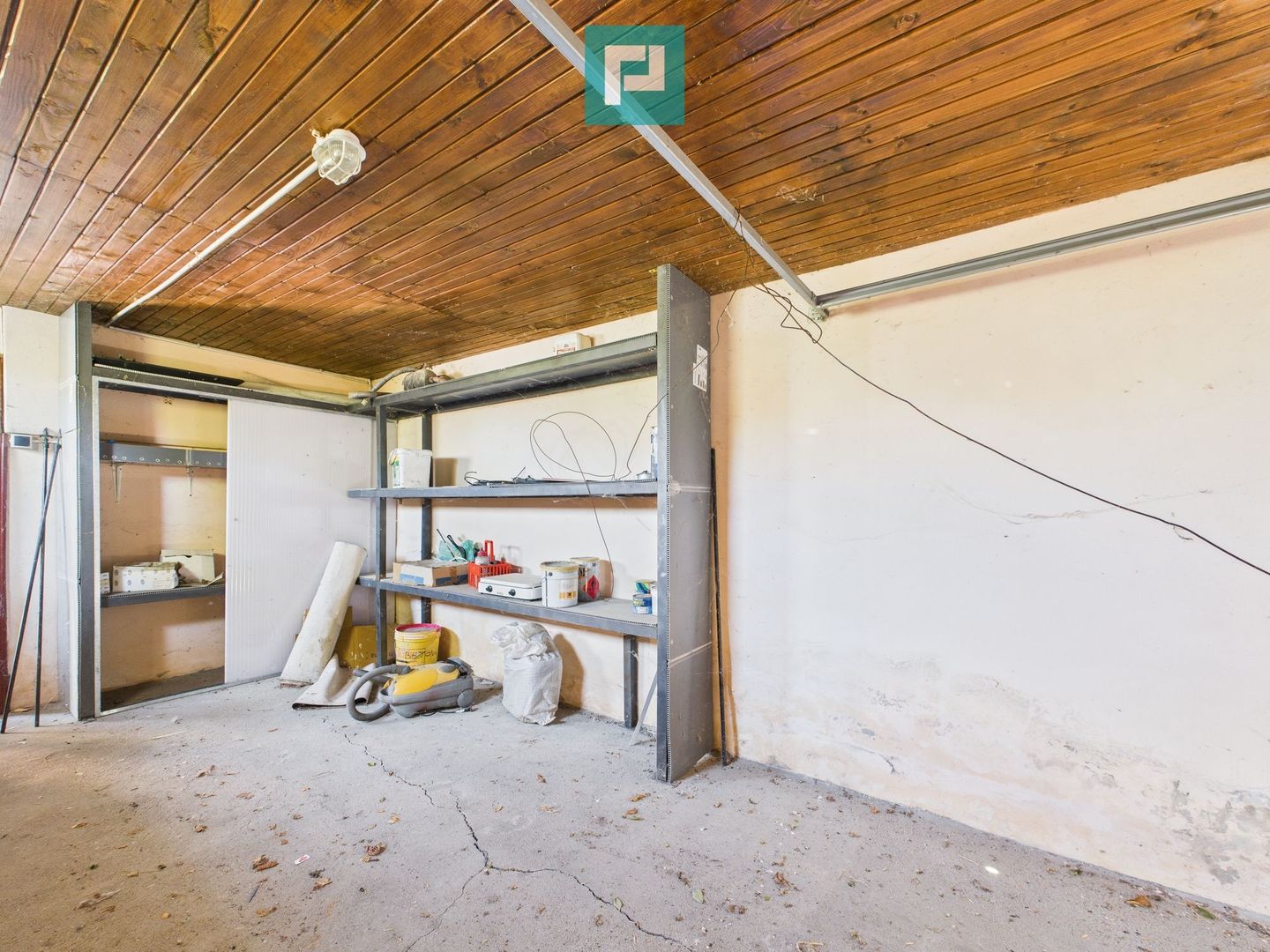 Casă și teren în Moravița, Timiș-poziție excelentă - Poză 6