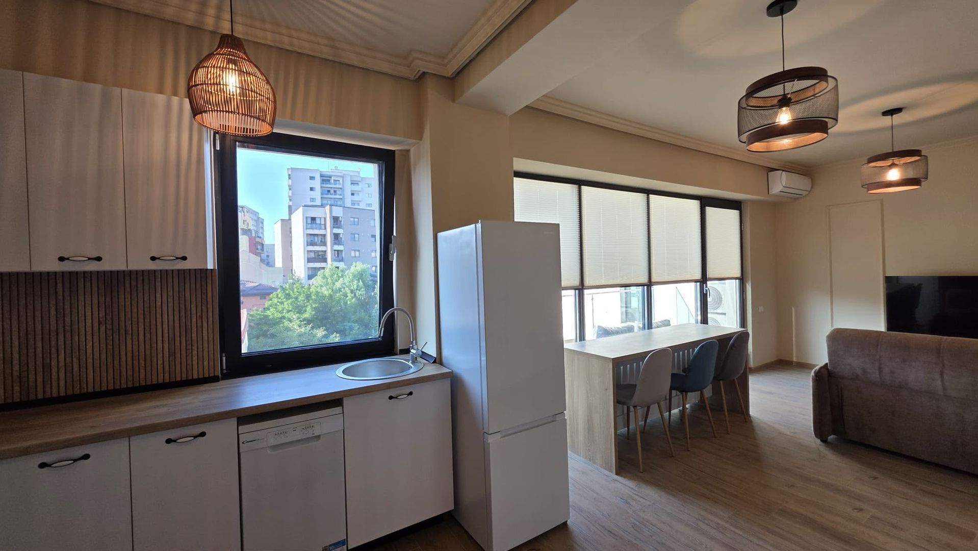 AP. 2 CAMERE- DECEBAL, PET-FRIENDLY, PARCARE INCLUSA, CENTRALA, MODERN - Poză 10