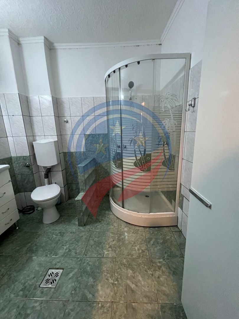 Casă cochetă cu potențial de extindere, în zona centrală - Poză 10