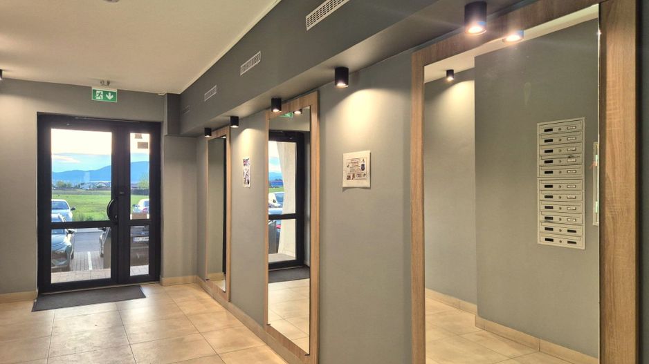 Exclusivitate - Apartament în bloc nou, mobilat si utilat,  gradină, loc parcare - Poză 26