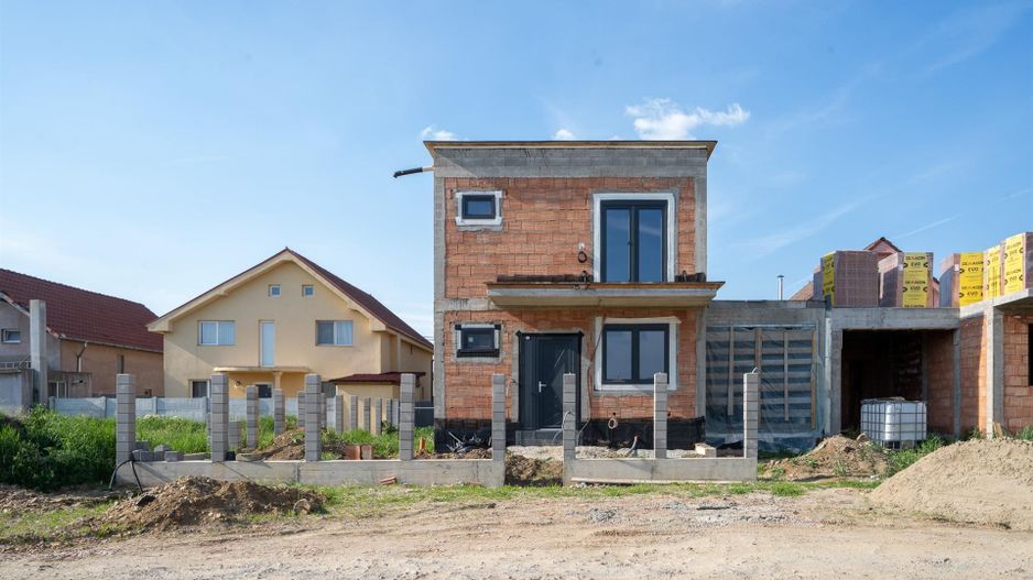 Casa in Oradea 2 dormitoare 2 bai garaj - Poză 10