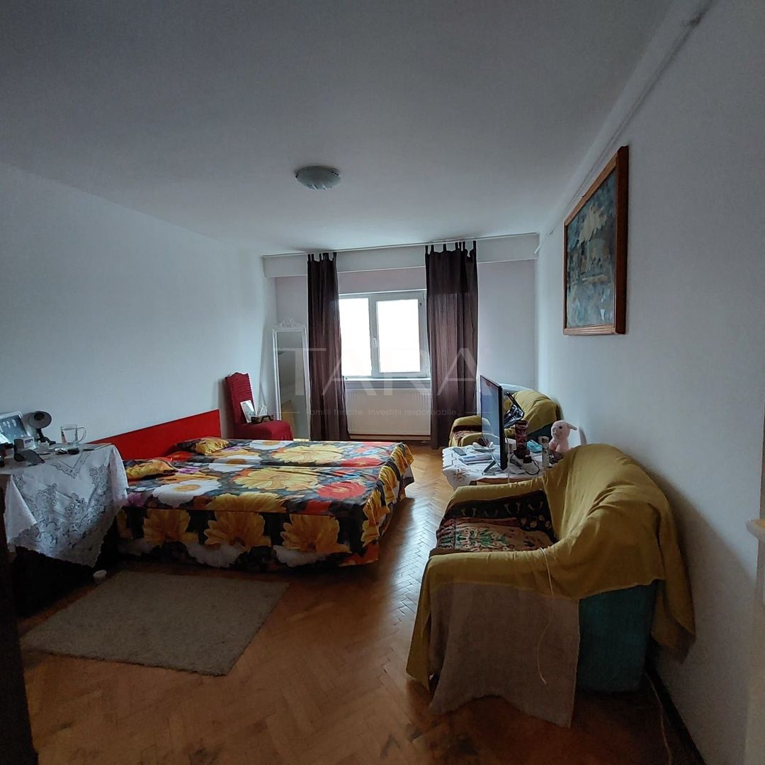 Apartament cu 2 camere de vânzare în zona Manastur - Poză 1