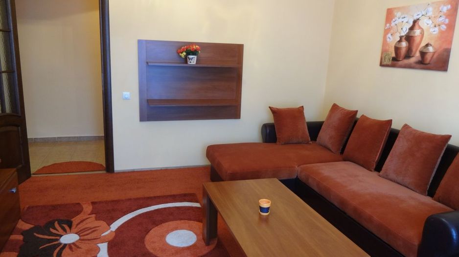 Inchiriere apartament ASE- 3 camere decomandat - Poză 2