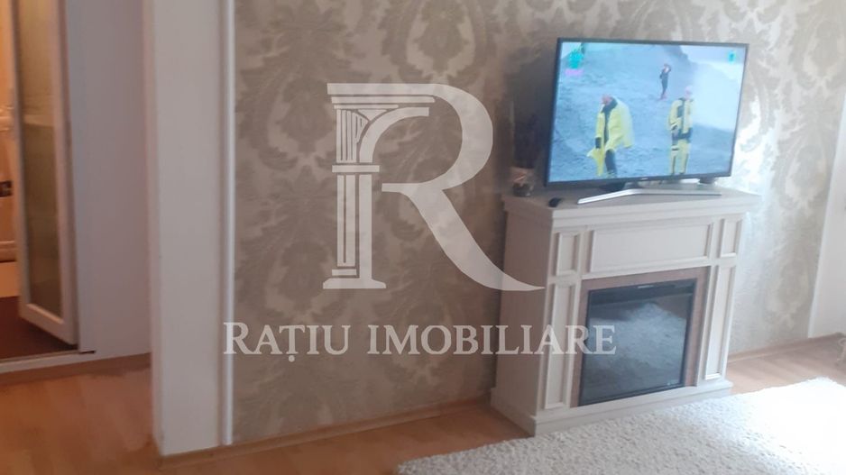 Apartament cu 3 camere | Calea Aradului | Oradea - Poză 2