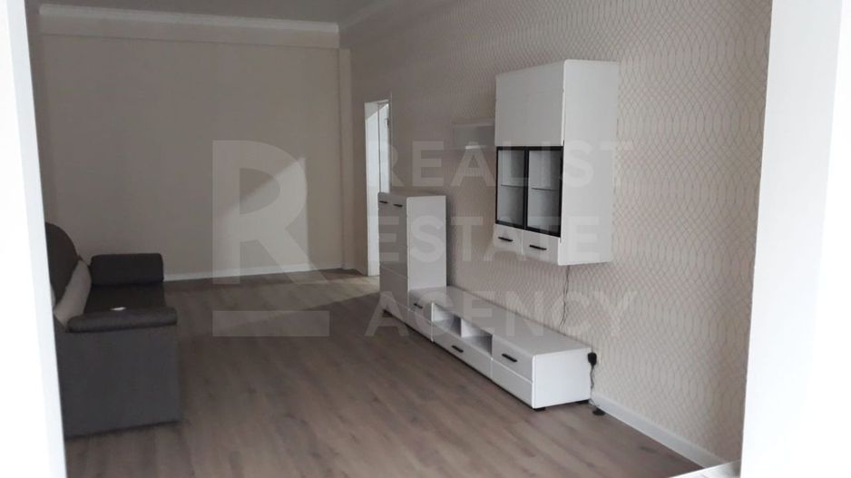 Chirie, apartament, 3 camere, strada Lev Tolstoi, Centru - Poză 3
