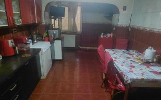 Apartament 4 camere de vânzare | Râmnicu Vâlcea | Central - Poză 3