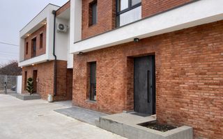 Eleganță și natură: vilă urbană exclusivistă în Tunari - Poză 18