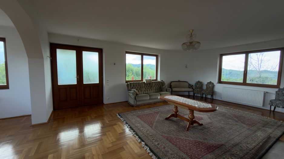 Pensiune Vila Prahova Breaza  10 camere | 3862 mp teren - Poză 15