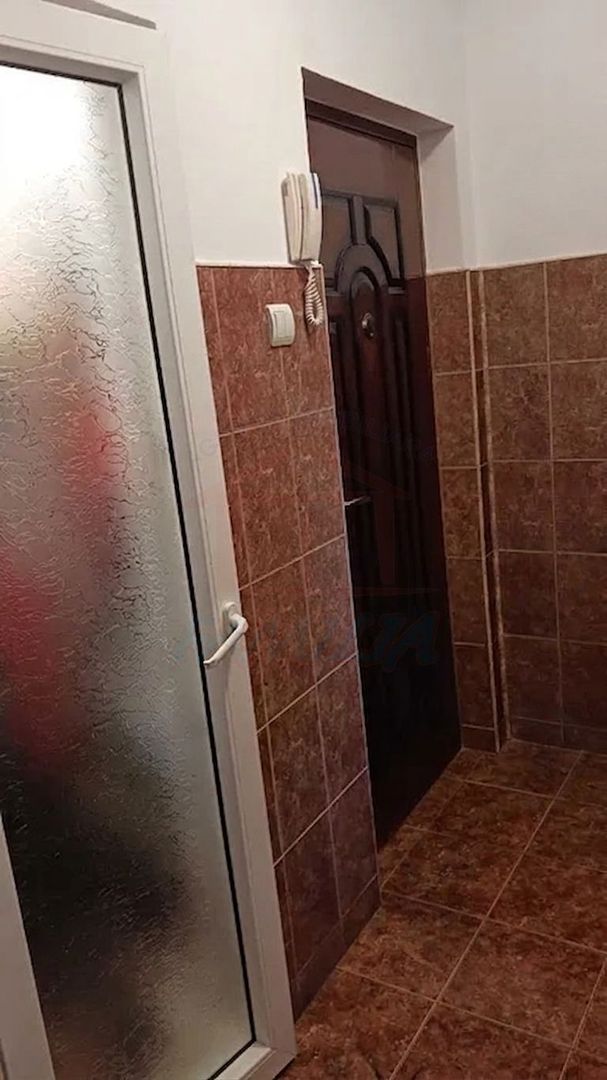 APARTAMENT CU 2 CAMERE DE VÂNZARE | MICRO 16 - Poză 6