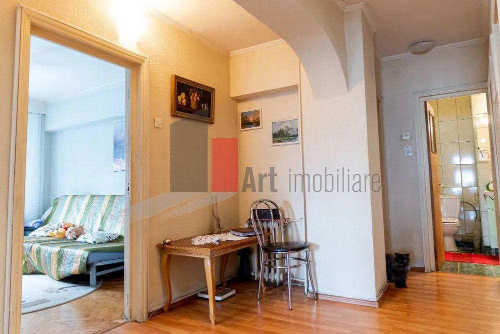 3 Camere Decebal - Poză 3