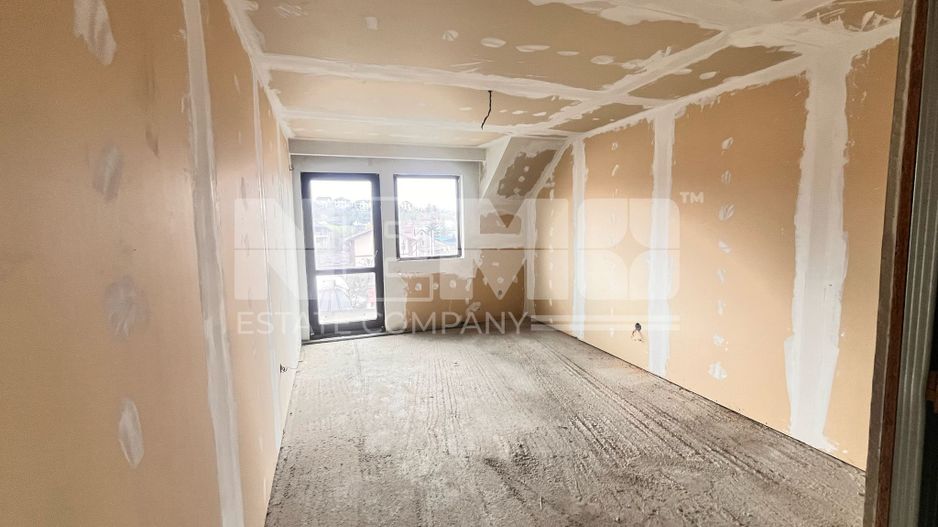 Vanzare/Inchiriere Penthouse +Pod  6 Camere 227 Mp I Suceava/Scheia - Poză 4