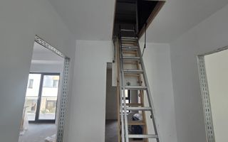 Vilă spațioasă Tunari | Curte mare | Complex închis - Poză 13