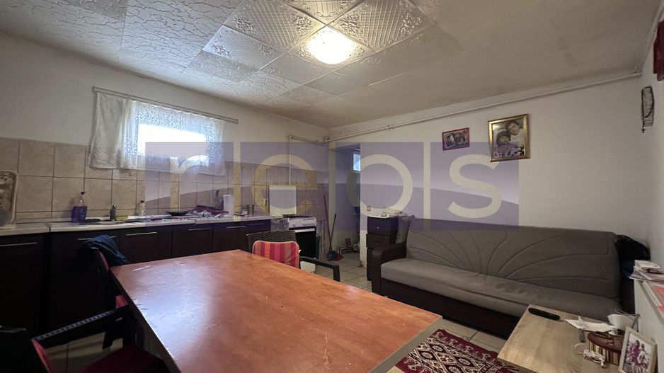 | CASA 3 CAMERE +CURTE | SOSEAUA CHITILEI | TRAMVAI MARMUREI-500 METRI - Poză 9