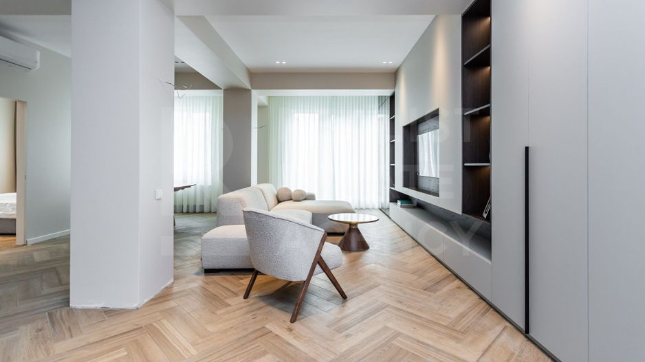 Apartament stilat în centrul diplomatic - Poză 5