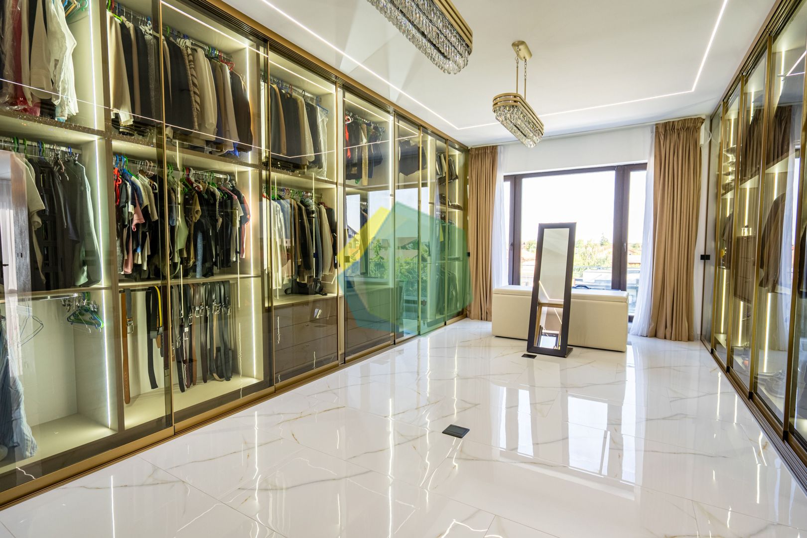 VILA ULTRA-LUX/ OTOPENI CENTRAL/SMART HOME/PISCINA - Poză 18