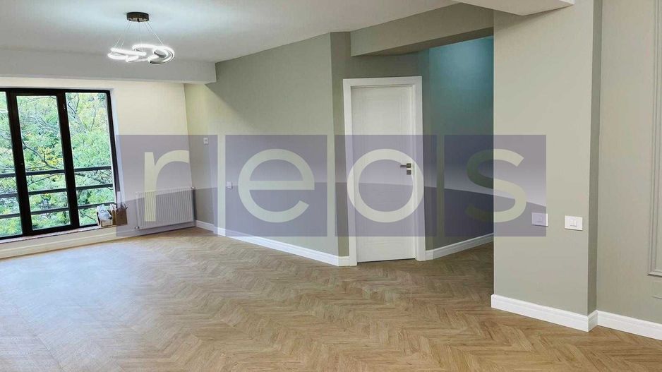 VANZARE APARTAMENT DEOSEBIT PE DOUA NIVELURI | 300MP | ARCUL DE TRIUMF - Poză 4