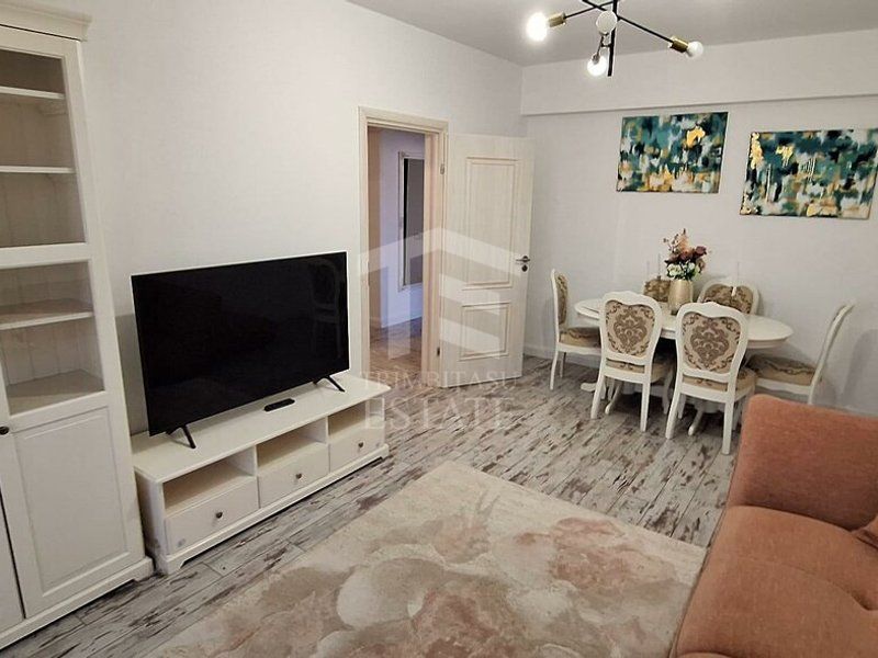 Apartament 3 camere decomandat Dobroiesti Doinei - Poză 2
