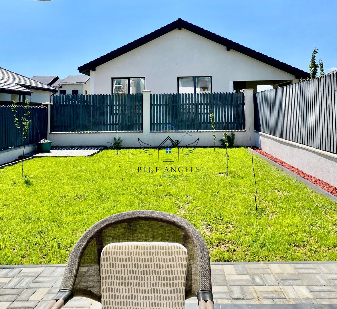 Casa PET FRIENDLY, tip duplex, Sanpetru, strada - Poză 3
