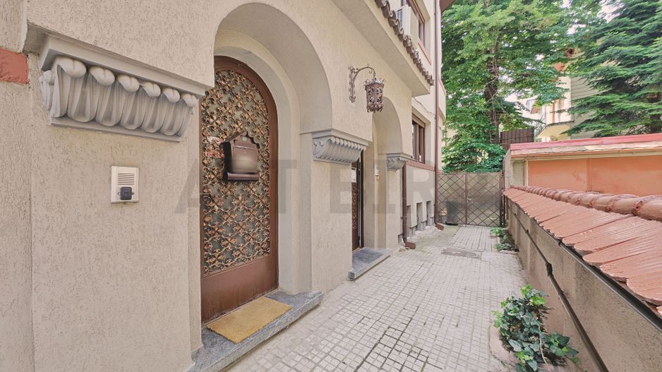 Zero comision, 120mp birou elegant in vila eclectica, Polona - Tunari - Poză 1