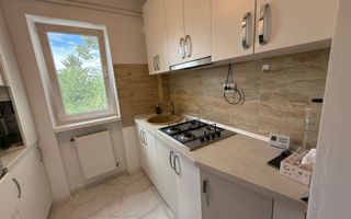 De inchiriat apartament cu 3 camere, zona Unirii. - Poză 8