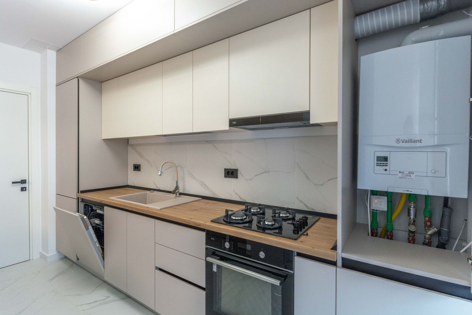 Titan | Gura Calitei | Astorium Life, 2 camere PREMIUM cu loc parcare - Poză 10