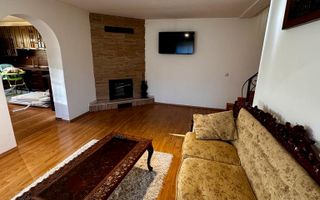 Vanzare casa ideal 2 familii padurea Romanesti - Poză 17