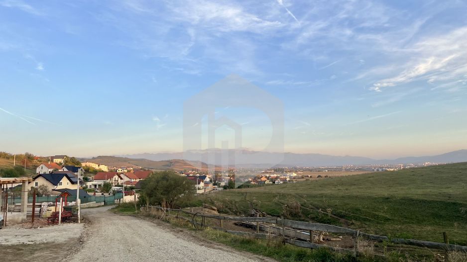 Parcela teren intravilan cu PUZ  si utilitati- Sura Mare- 352 MP - Poză 4