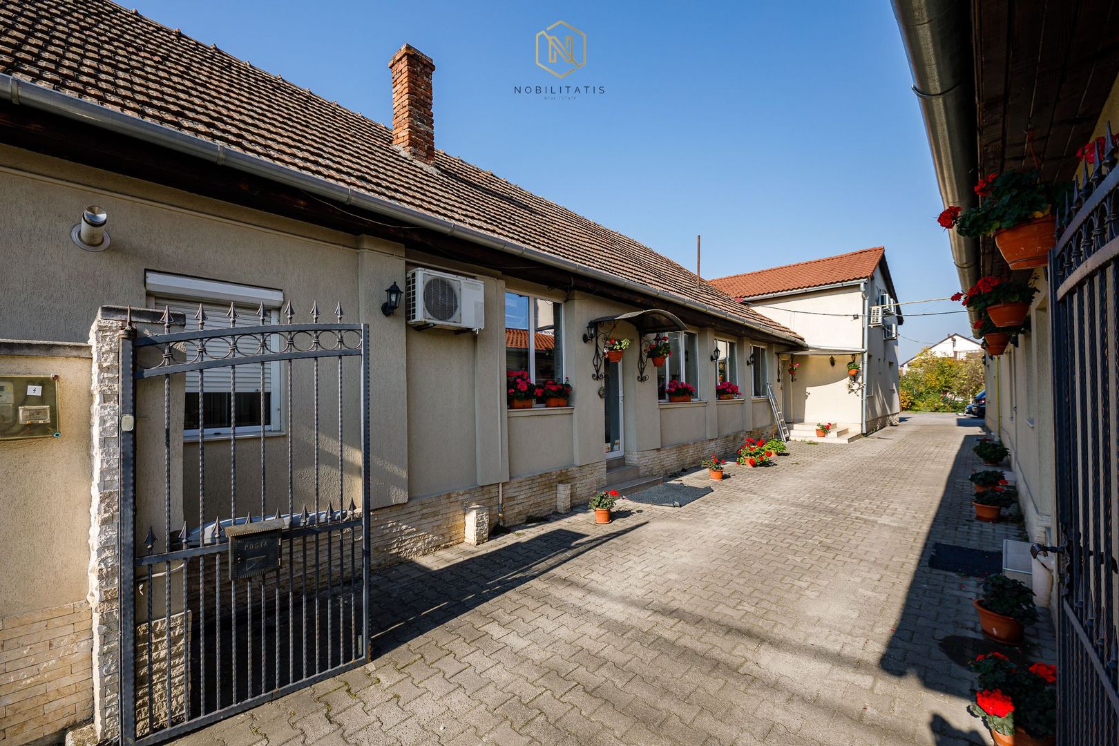 Proprietatea ideala pentru investiție, spații generoase, teren 1.200mp - Poză 26