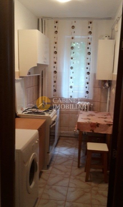 Moldova Mall 2 camere Decomandat - etaj 2 - mobilat complet - Poză 4