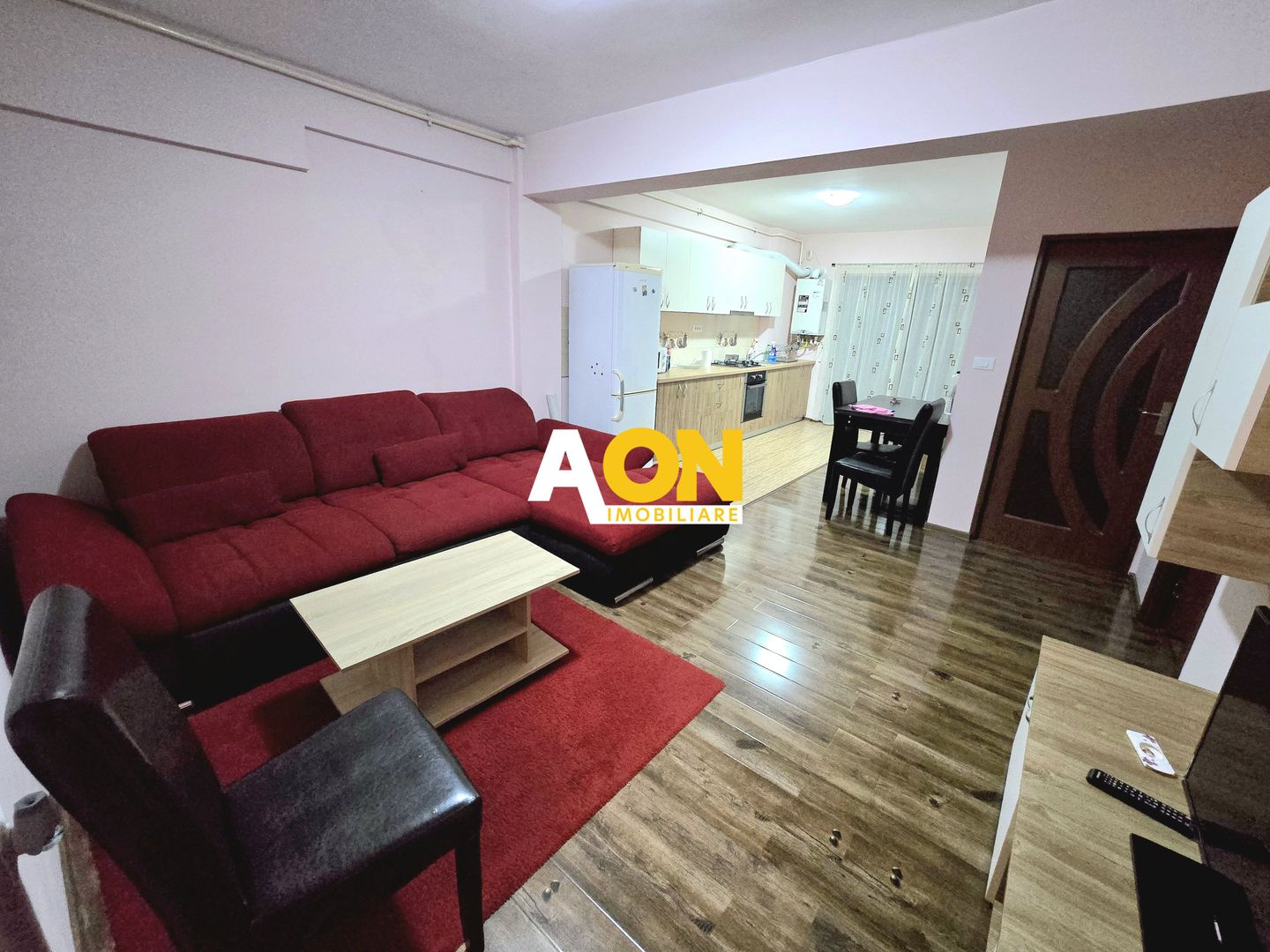 Apartament cu 3 Camere, Bloc Nou, Etaj 2, Zona HCC - Poză 1