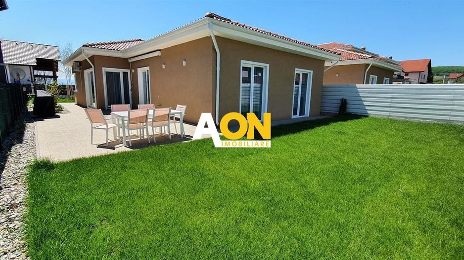 Casa 4 camere, mobilata, utilata, 412 mp teren, garaj, Cetate - Poză 1