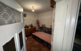 CASA 4 CAMERE, TEREN 604 MP, VOINESTI LERESTI, COMISION 0% - Poză 15