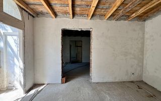 OPORTUNITATE RARA - imobil central, multifunctional, curte PROPRIE - Poză 17