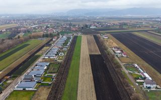 Lot de teren intravilan – 467 mp | Stupini, Strada Albinelor - Poză 5