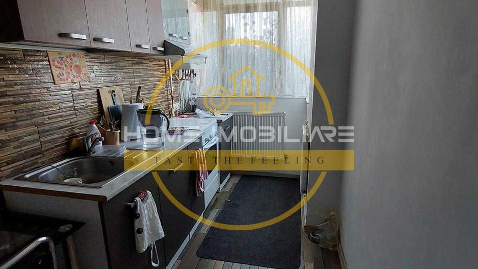 Alexandru Cel Bun Apartament 2 Camere Decomandat Etaj Intermediar Lift - Poză 3